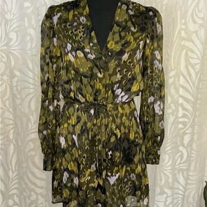 NWT-Zara Mini Dress Long Sleeve Green and White Gold embellishments